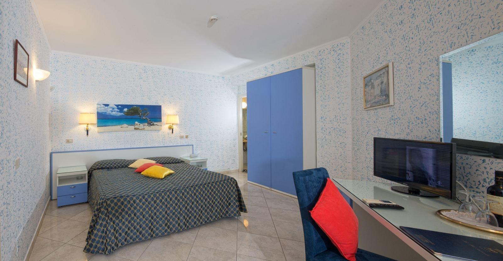 Hotel Weber Ambassador Capri Bagian luar foto